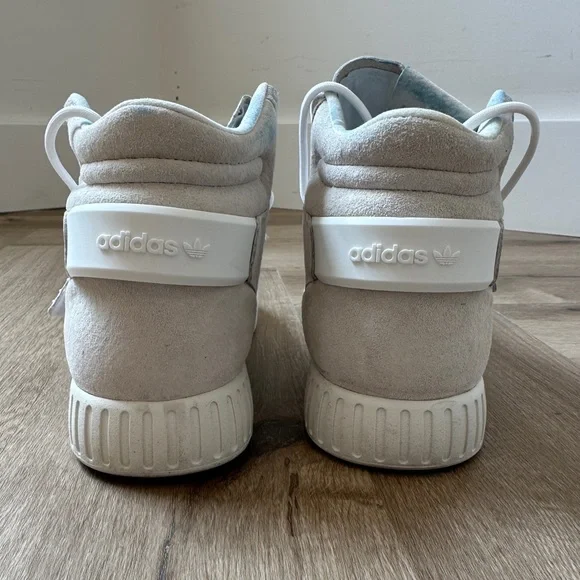 adidas Beige High-Top Sneakers with Velcro - Picture 5 of 9